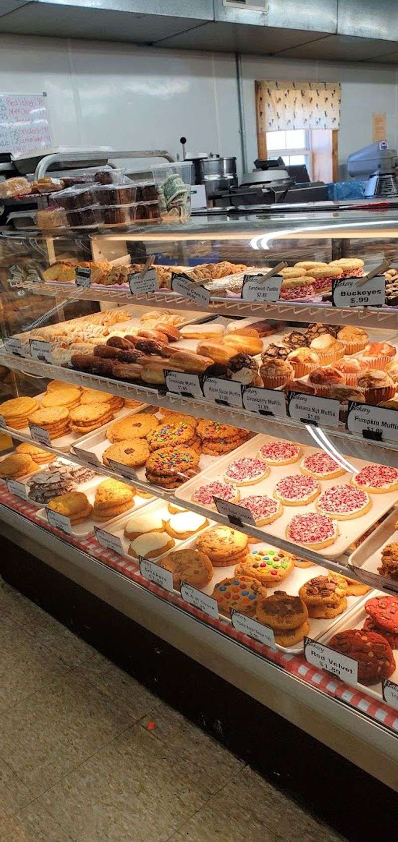 This Indiana Farm Market Is Known For Amish Fry Pies Worth The Drive - Decor Hint Homemade Fudge Made With Pure Amish Butter