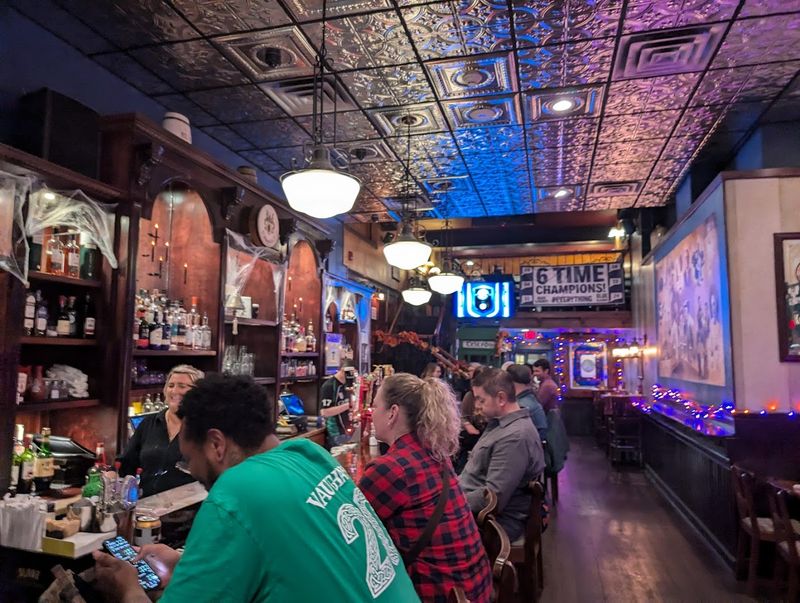 Vaughan's Public House, Hartford