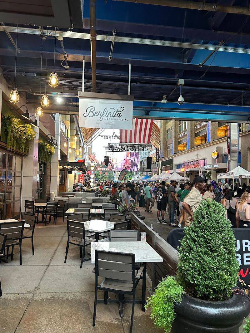 Kentucky Italian Eateries That Don't Make Headlines But Always Have A Crowd - Decor Hint Benfinita Modern Italian