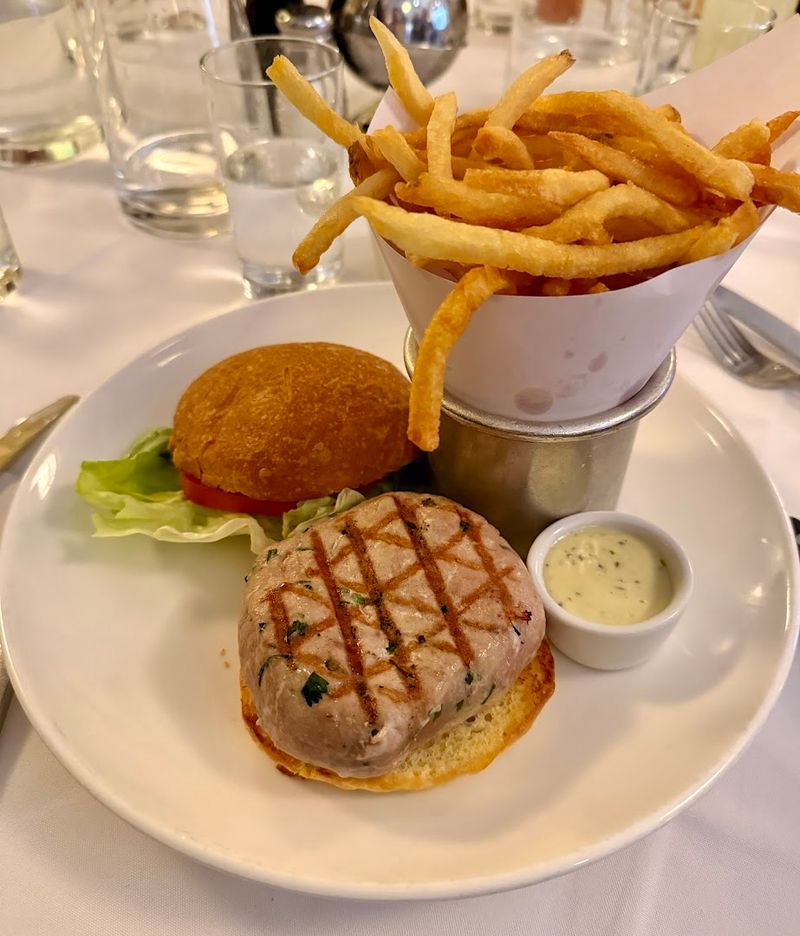 Cafe Luxembourg