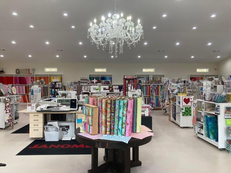 This Charming Georgia Quilting Shop Is A Fabric Lover's Dream - Decor Hint Quilt Samples On Display Spark Instant Inspiration