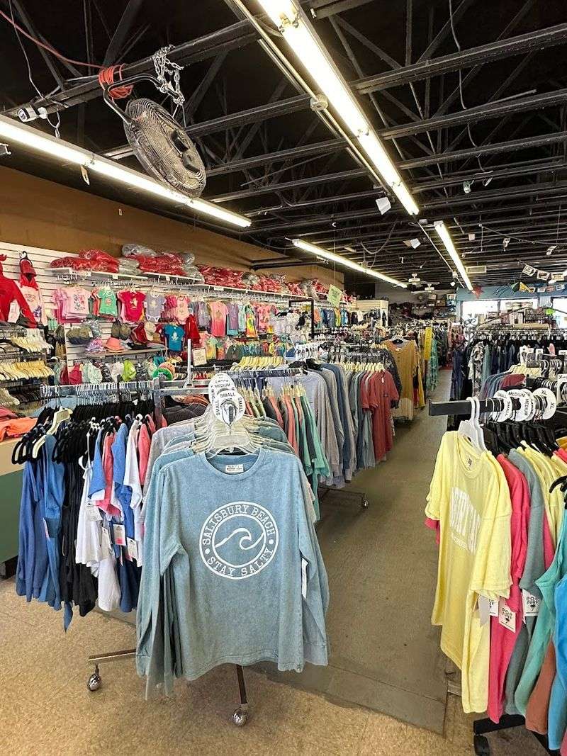 This Massachusetts Beachside Discount Store Is Packed With Bargains Locals Love - Decor Hint Why The Locals Keep This Place Quietly To Themselves