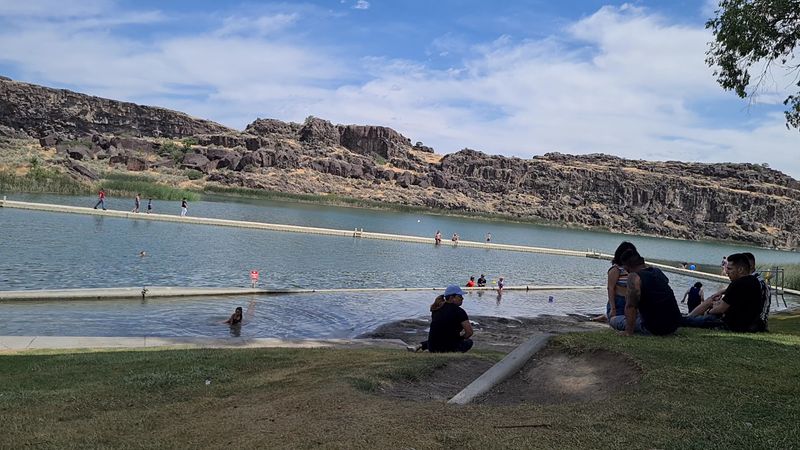 Dierkes Lake