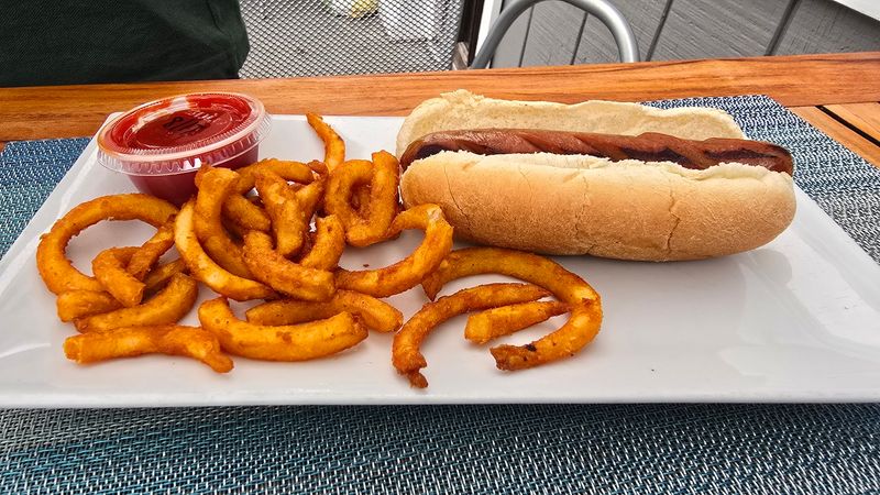 Brennan's By The Beach