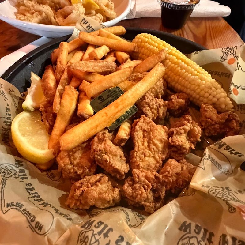 Walt's Fish Market Restaurant