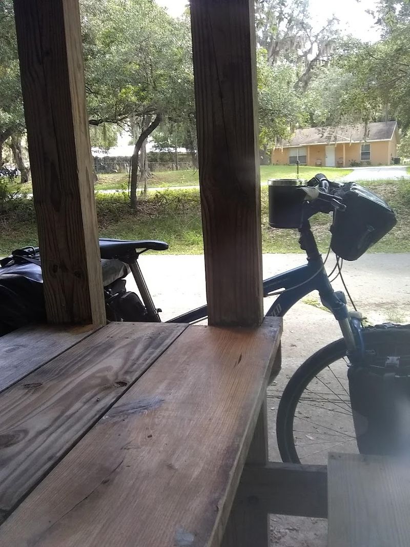 This Bike Trail In Florida Strings Together Four Charming Towns - Decor Hint What To Pack For The Ride