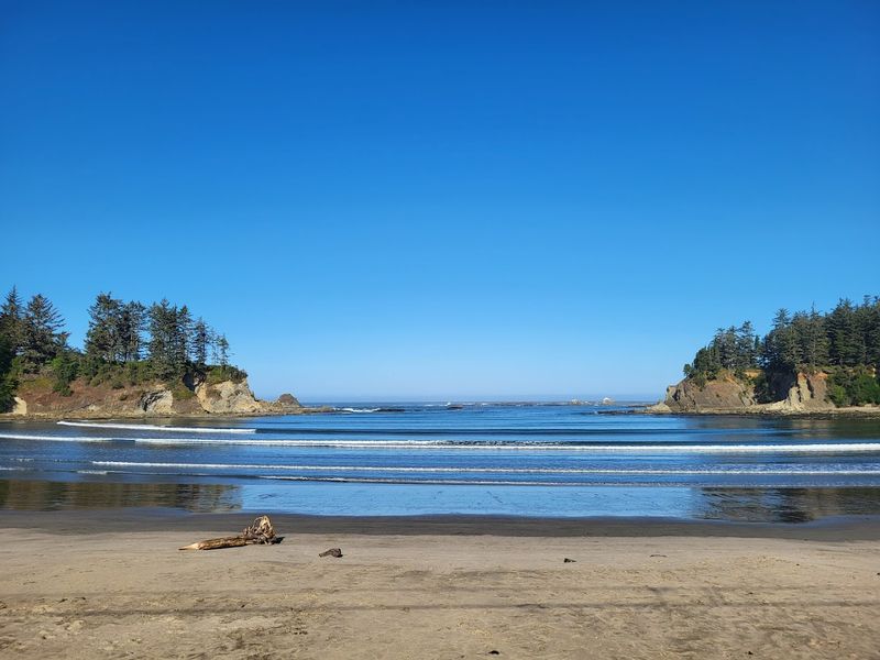 These 17 Family Adventures Make Oregon's State Parks Even More Fun - Decor Hint Sunset Bay State Park