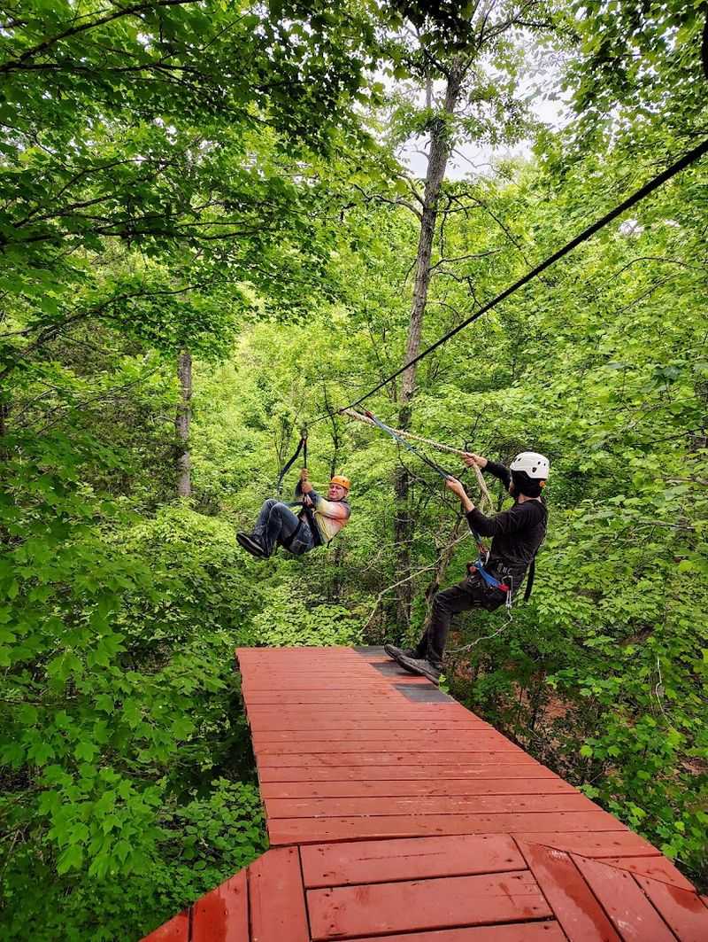 12 Kentucky Summer Adventures That Are Big On Fun And Easy On The Budget - Decor Hint Adventures Of Mammoth Cave