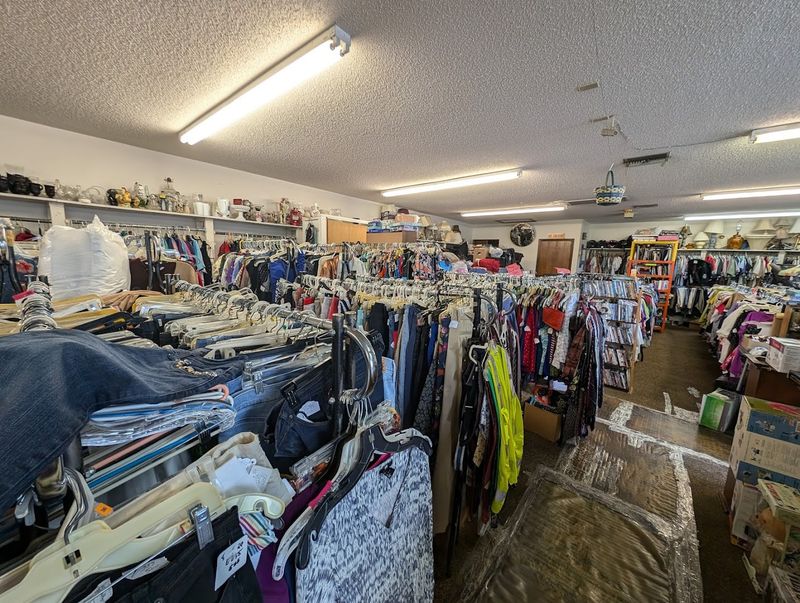 Village Thrift Shop, Orlando