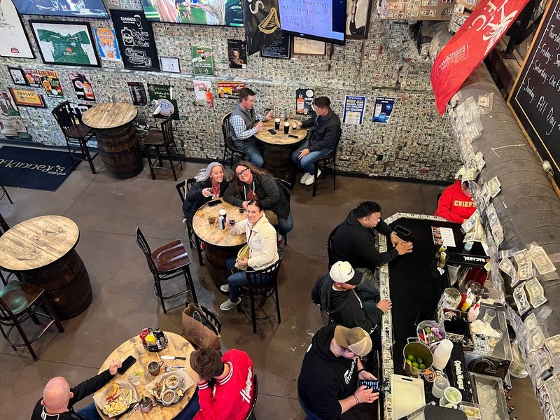 McKinney's Irish Pub, Lincoln