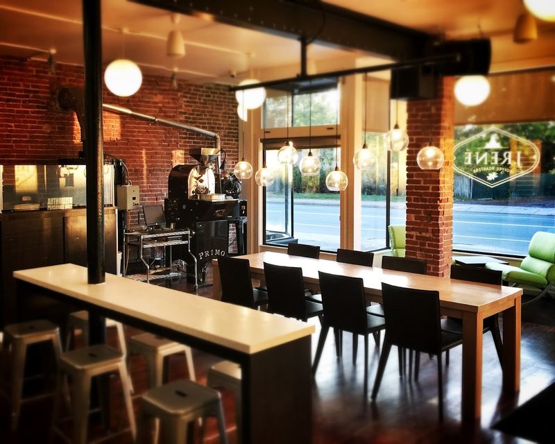 People Drive From All Over Connecticut To Eat At This Standout Coffee Shop - Decor Hint A Good Stop Before Exploring The Center