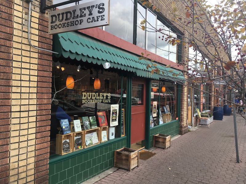 Dudley's Bookshop Cafe, Bend