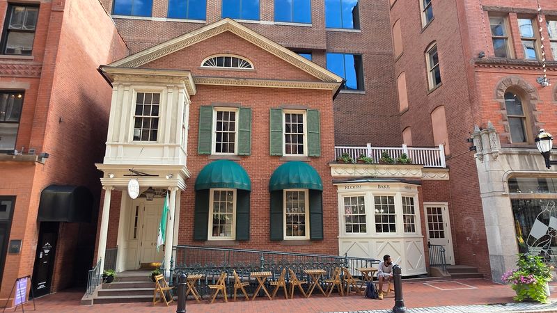 These 10 Connecticut Bakeries Are Beloved For Sweets That Sell Out Fast - Decor Hint Bloom Bake Shop, Hartford