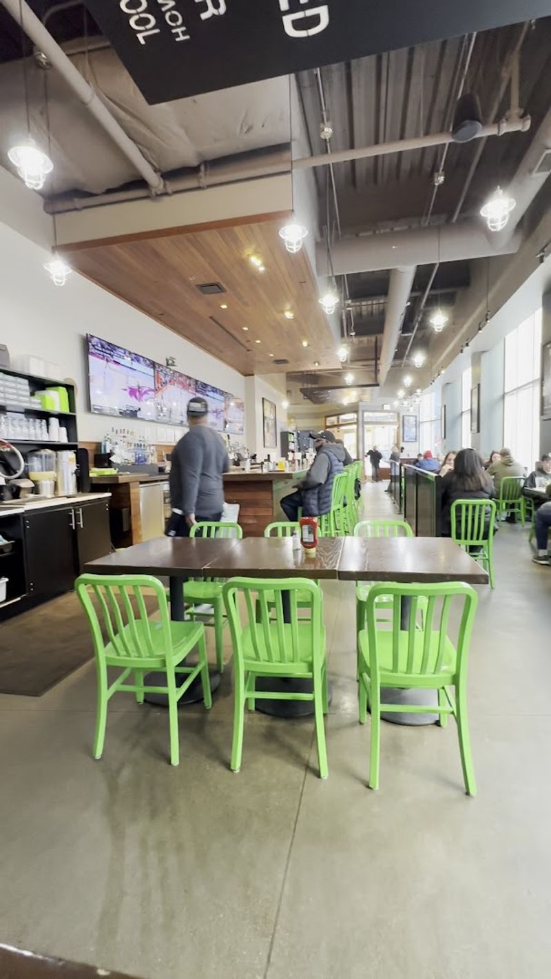 Wahlburgers, Cleveland