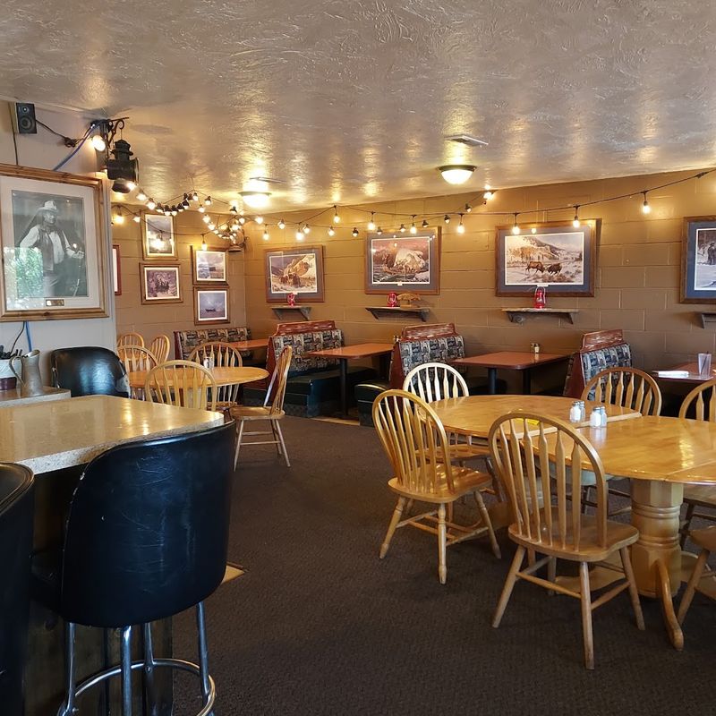 The Rusty Lantern Diner, Ucon