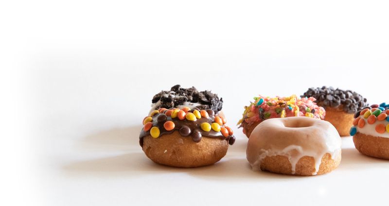 The Indiana Donut Shop Where Every Warm Cake Donut Becomes Your Own Sweet Creation - Decor Hint Warm Cake Donuts Made Fresh