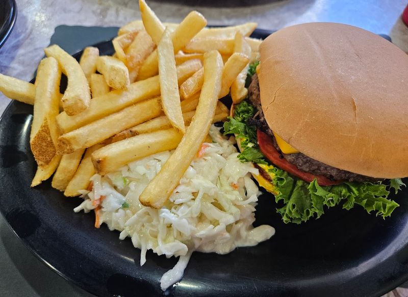 Mike's Drive-In, Bartow