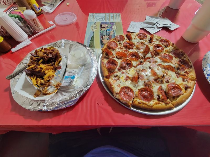 Generous Fries That Could Feed The Whole Table