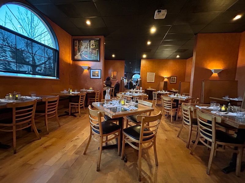 DaVinci's, Eagle 
