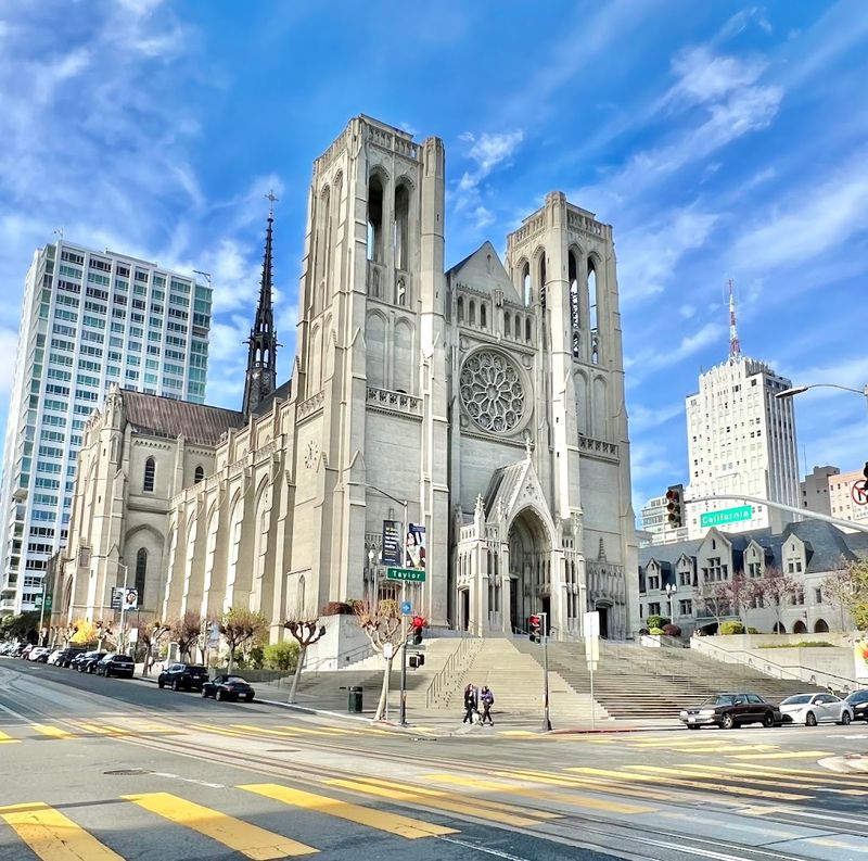California Has A Hilltop Cathedral That Looks Straight Out Of Old Europe - Decor Hint Nob Hill Gives The Cathedral Its Storybook Height