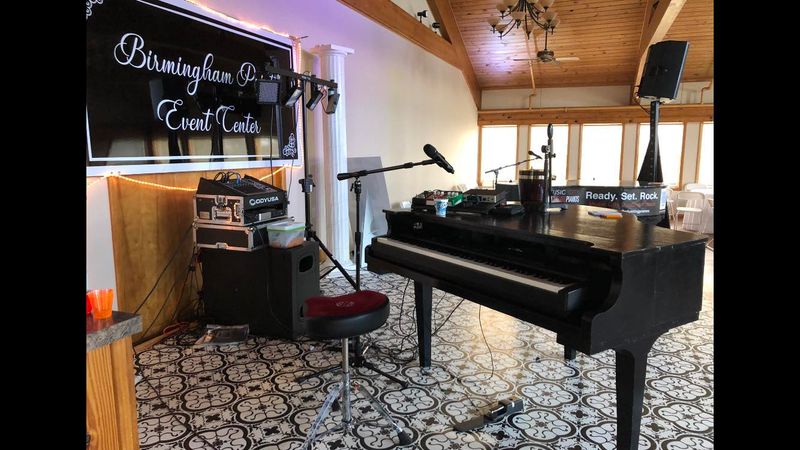 One Lost Kentucky Town Still Holds The Memories Of Long Forgotten Days - Decor Hint The Big Singing Event In Benton Kentucky