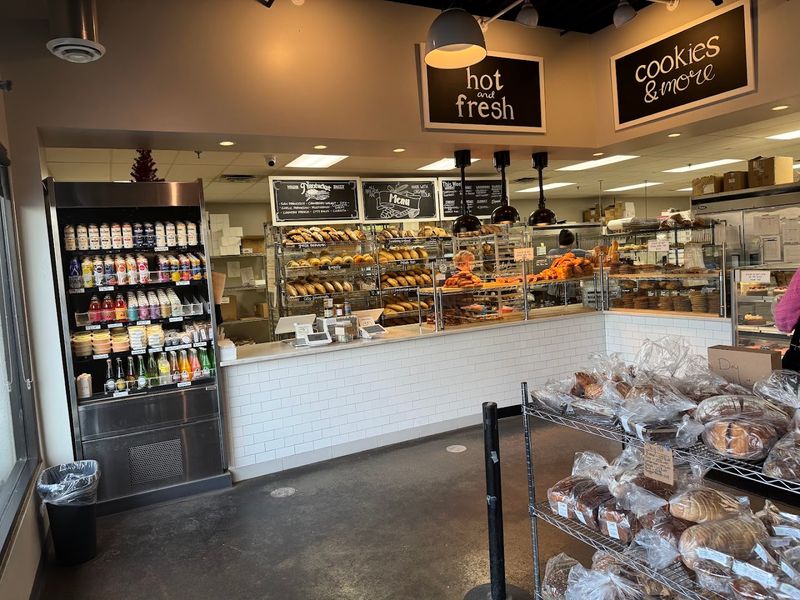The Michigan Bakeries Where The Best Pastries Rarely Last Until Noon - Decor Hint Nantucket Baking Company, Grand Rapids