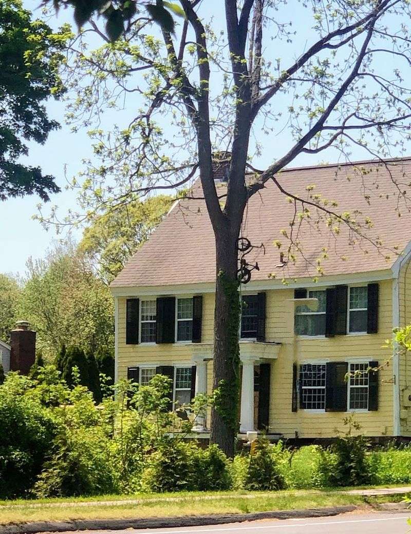 These 11 Charming Connecticut Towns Make Retirement Feel Surprisingly Affordable - Decor Hint Cheshire