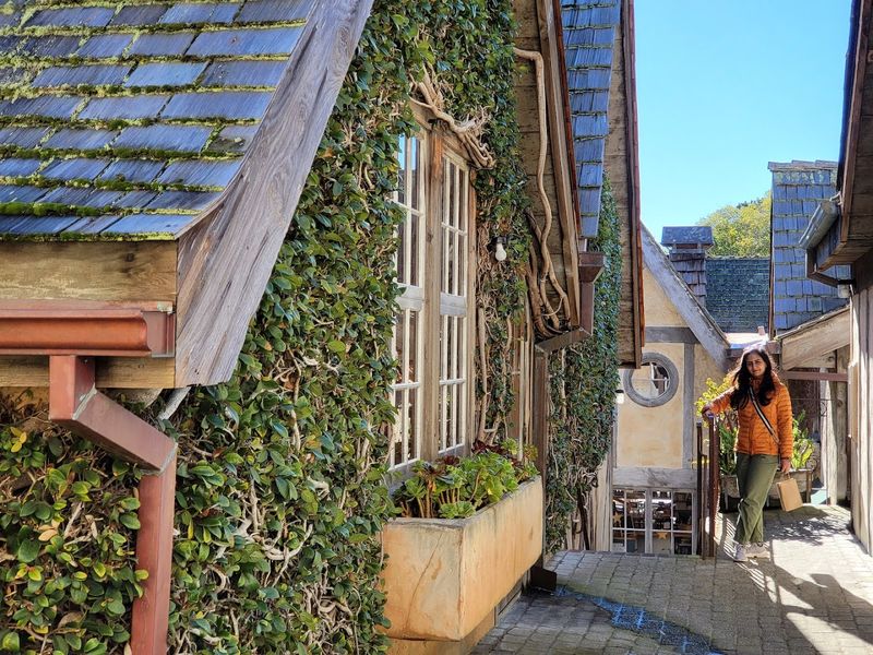 Carmel-by-the-Sea As An English Storybook Village