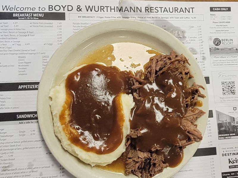 This Amish-Style Restaurant In Ohio Serves A Breakfast Locals Swear By - Decor Hint Friday And Saturday Night Specials Worth Staying For