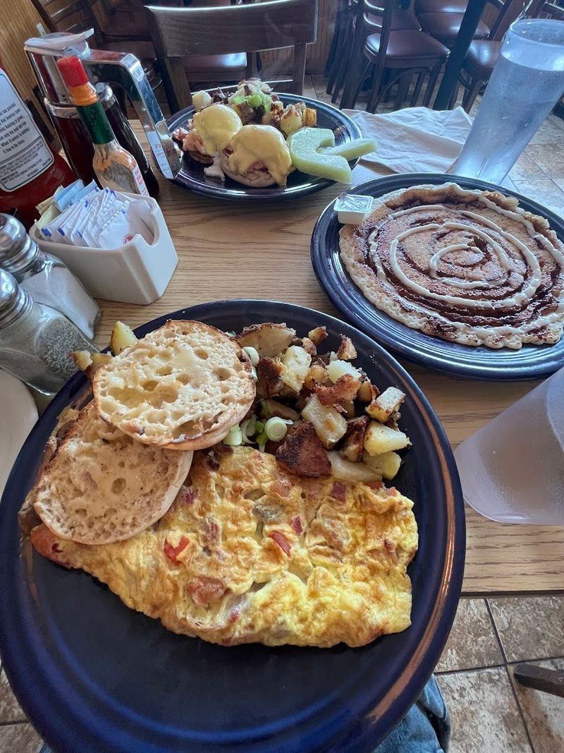 This Charming Connecticut Restaurant Is Drawing Crowds For Its Standout Brunch - Decor Hint Why The Sunday Crowd Keeps Coming Back