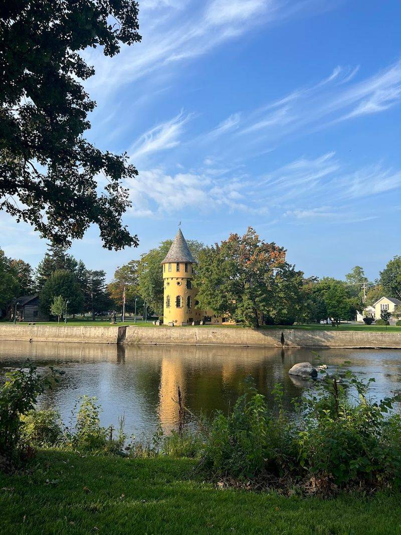 Owosso Curwood Castle