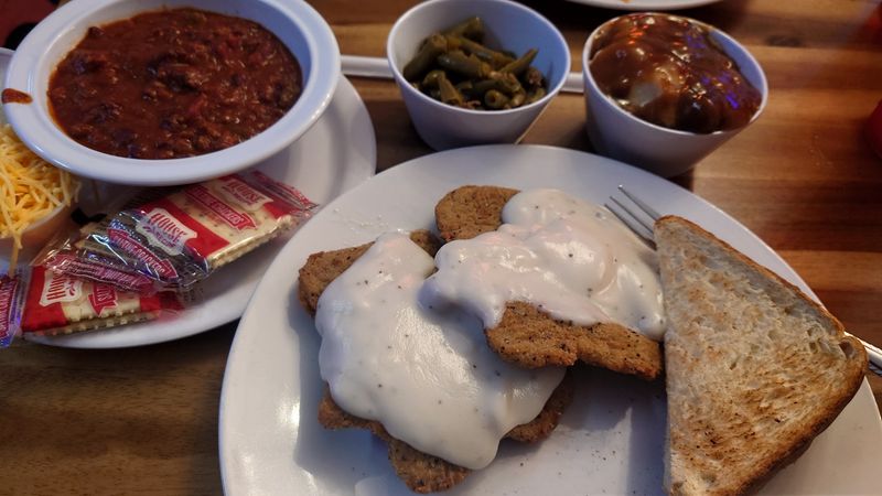 Chili And Pretzel Bites For Snackers And Starters