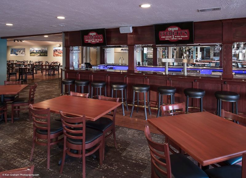 Everett's, Wasilla