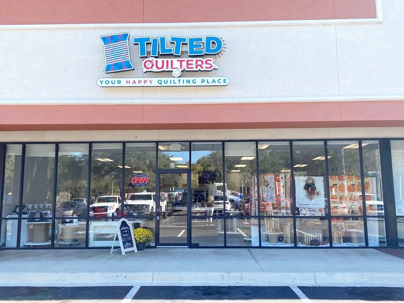 These 9 Florida Fabric Shops Are Packed With Finds Every Quilter Will Love - Decor Hint The Tilted Quilters