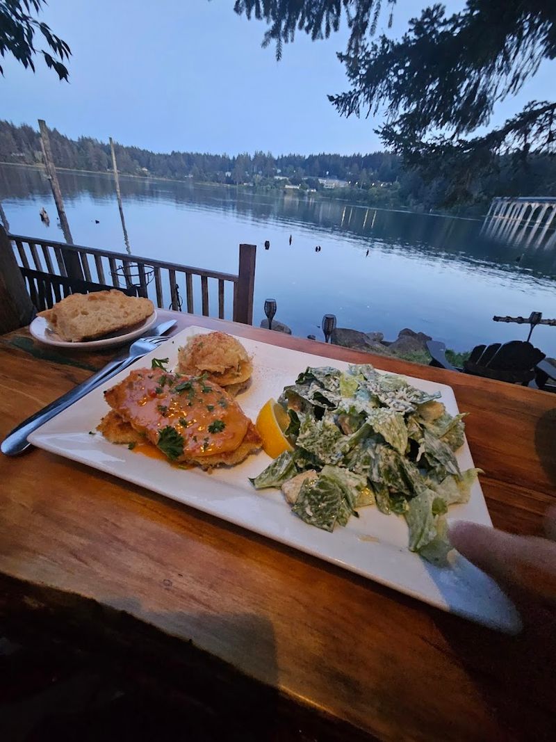Waterfront Depot Restaurant
