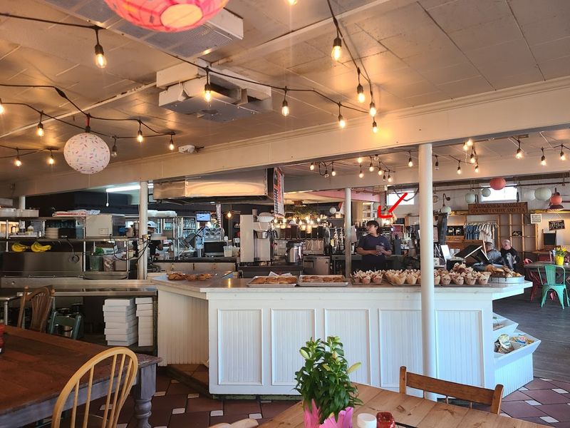 The Charming Connecticut Breakfast Spot That Makes Mornings Feel Worth Celebrating - Decor Hint A Neighborhood Vibe That Feels Earned, Not Designed