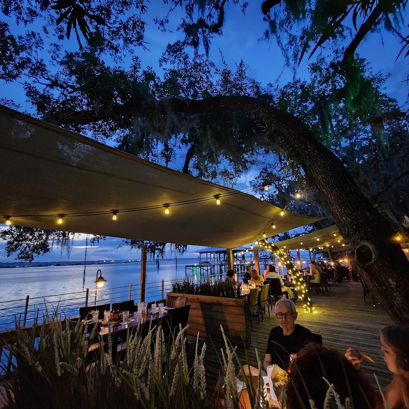 10 St. Augustine, Florida Restaurants Worth Visiting In 2026 - Decor Hint Cap's On The Water