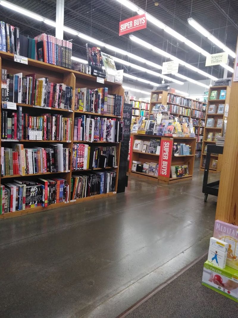 This Huge Kentucky Book Store Offers Thousands Of Titles At Unbelievably Low Prices - Decor Hint Convenient Hours And A Location Worth The Drive
