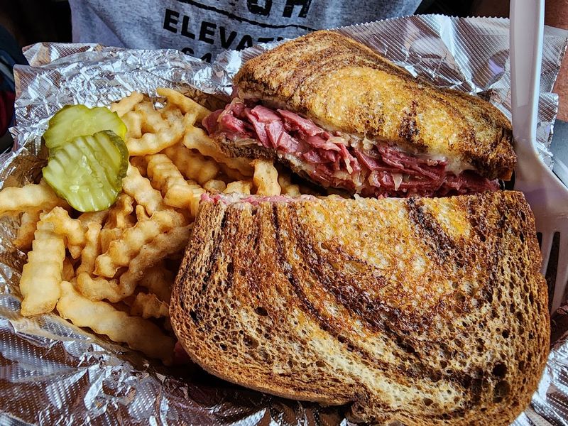 The Reuben At This Tiny Nebraska Spot Is So Good You'll Dream About It All Week - Decor Hint Voted Best Of Omaha Gives The Sandwich Local Credibility