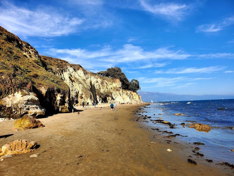 These 12 California Beaches Are Known For Sea Glass Or Interesting Shells - Decor Hint Pismo Beach, Pismo Beach