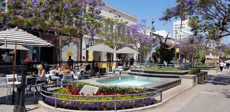 Santa Monica