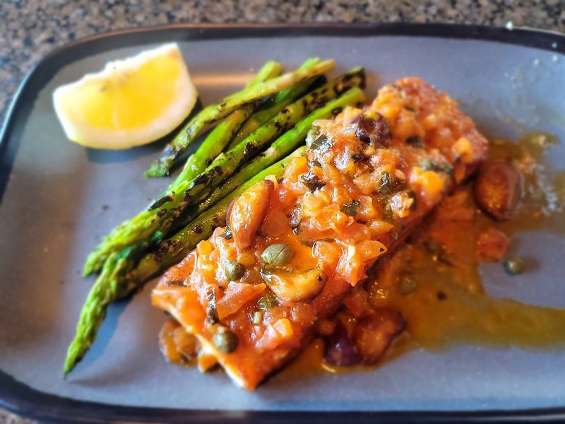 Edgewater Restaurant, Hampton Bays