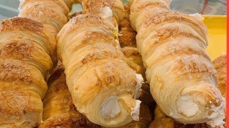 The Iconic Cream Horns Worth The Drive Alone