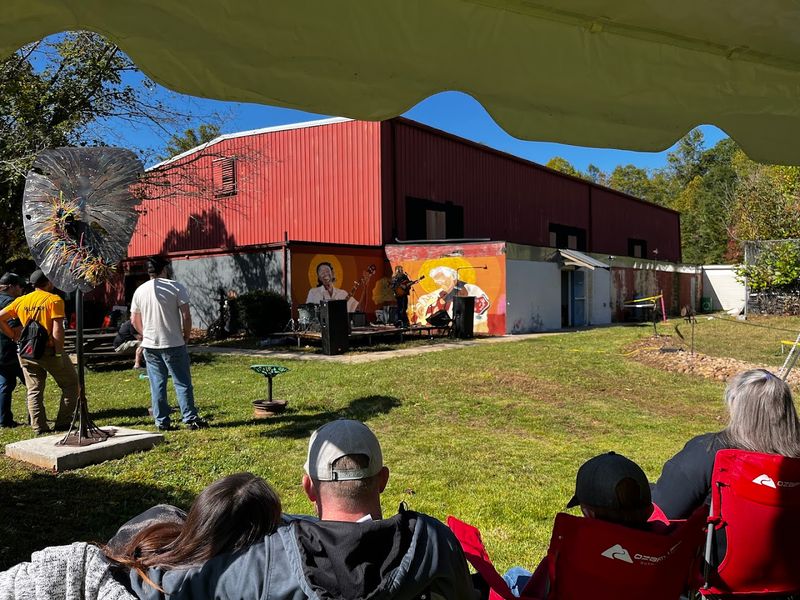 This Western North Carolina Sculpture Park Has 100 Works Hidden Along A Free Mountain Trail - Decor Hint Lenoir's Sculpture Trail Rewards People Who Wander Slowly