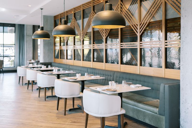 The Minnesota Italian Restaurant Where One Dinner Explains All The Hype - Decor Hint Service That Reads The Room Well