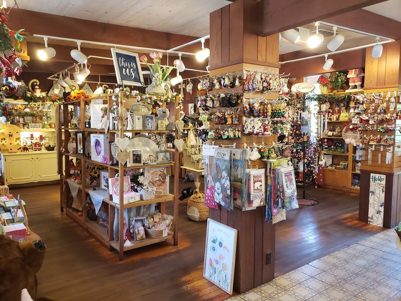 Reimer's Candies and Ice Cream, Three Rivers, California