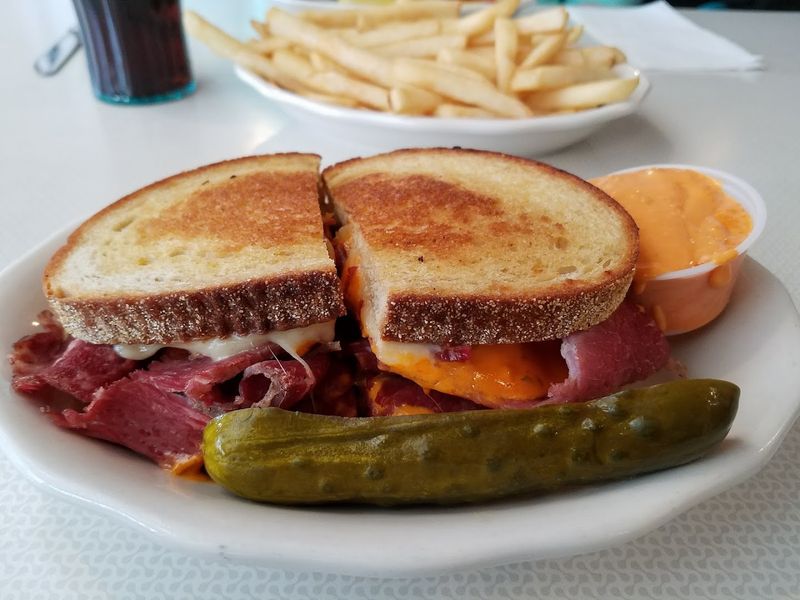 A Cozy Choice For Weekend Breakfast