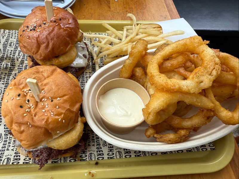 The Smash Burgers At This Maine Spot Are Worth Thinking About All Week - Decor Hint Nori-Dusted Onion Rings You Will Not Stop Thinking About