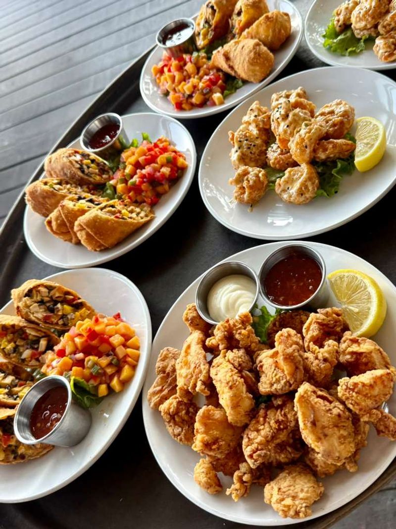 Fresco's Waterfront Bistro