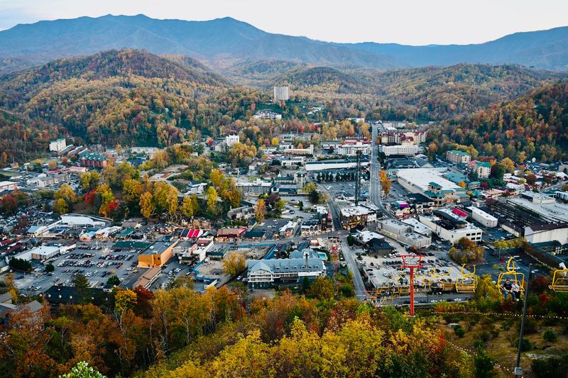 Fall In The Smokies Is A Season Worth Planning Around